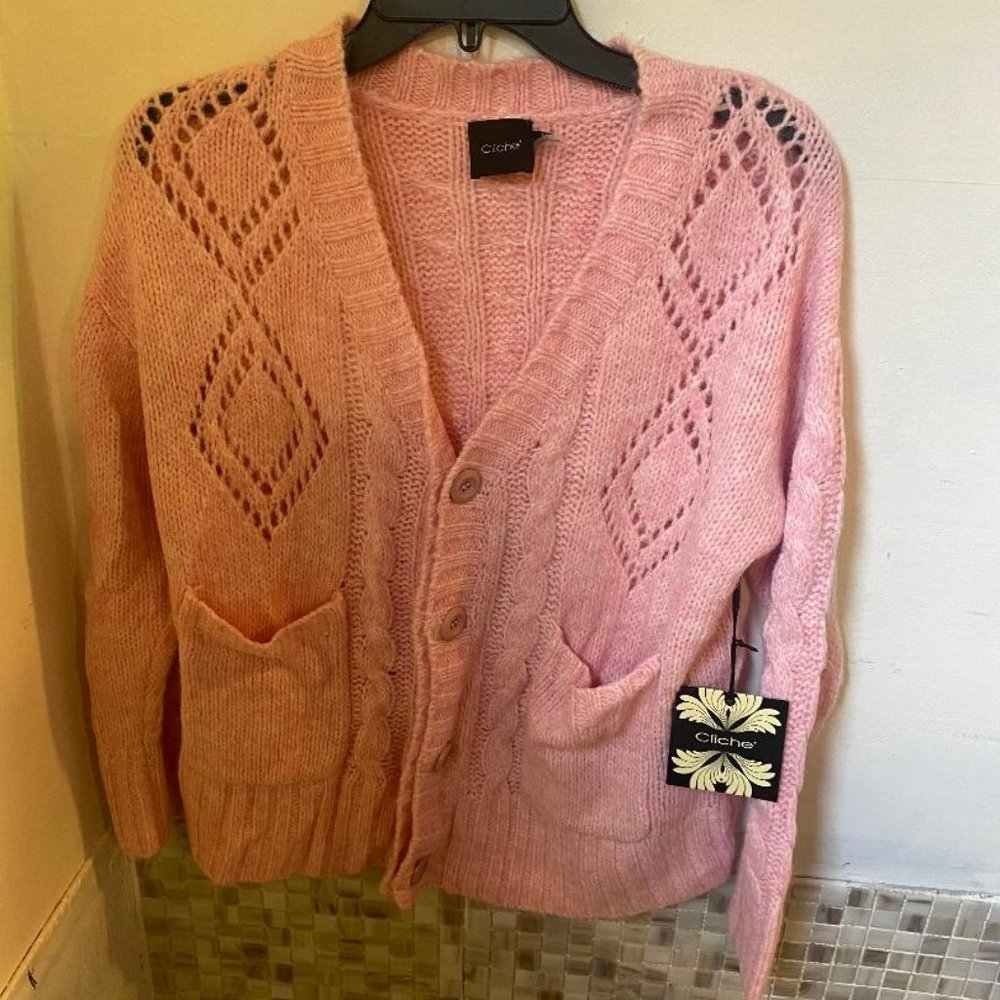 Cliche Pink sweater (sz M)